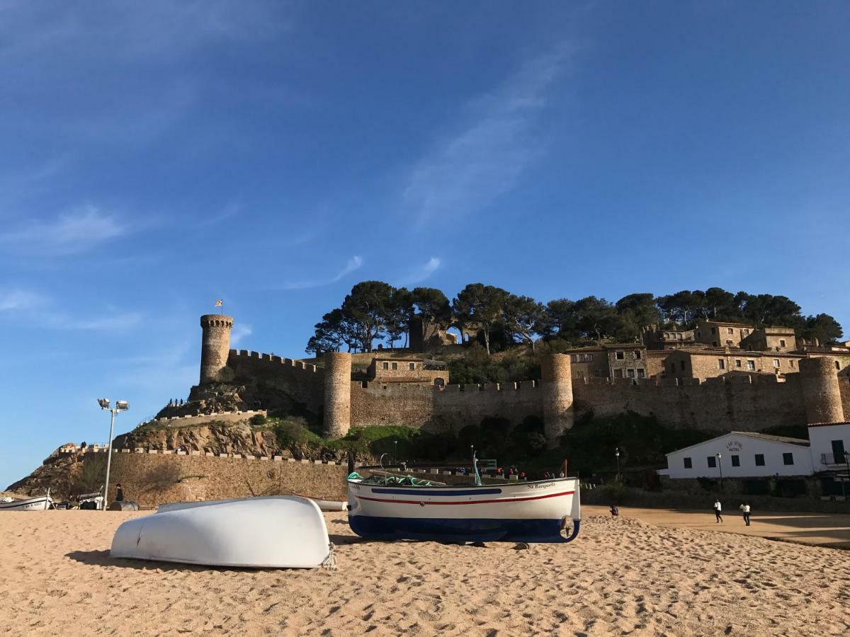 Luminoso Y Reformado Apartamento A 1Min De Playa Tossa de Mar Exterior photo